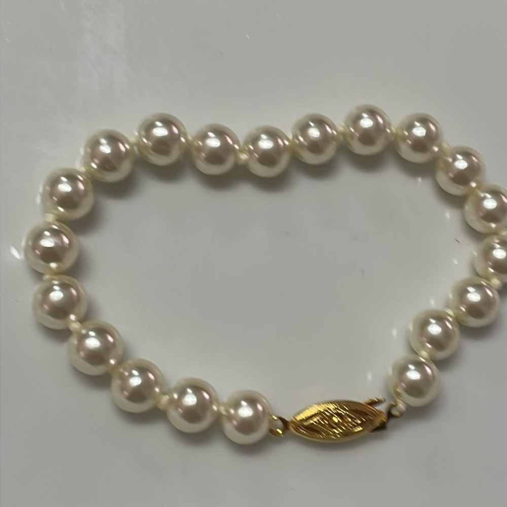7” luxerious creamy 7mm pearl bracelet fishhook clasp